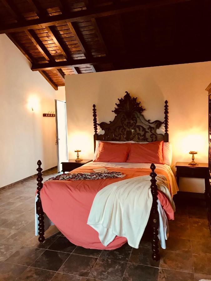 Ceu Sobre Montejunto Boutique B&B Cadaval ภายนอก รูปภาพ